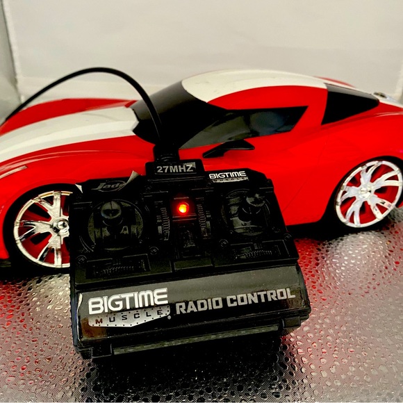 Chevy “Corvette” Stingray Remote Control Sports Car- 2009 - Picture 1 of 13